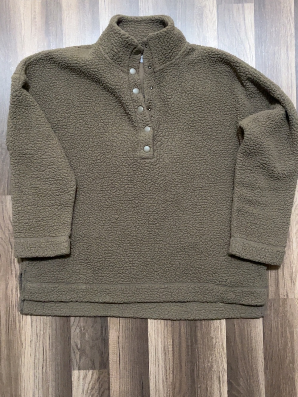 Aerie Women’s Medium Snap-Button Fleece  Pullover Olive Green